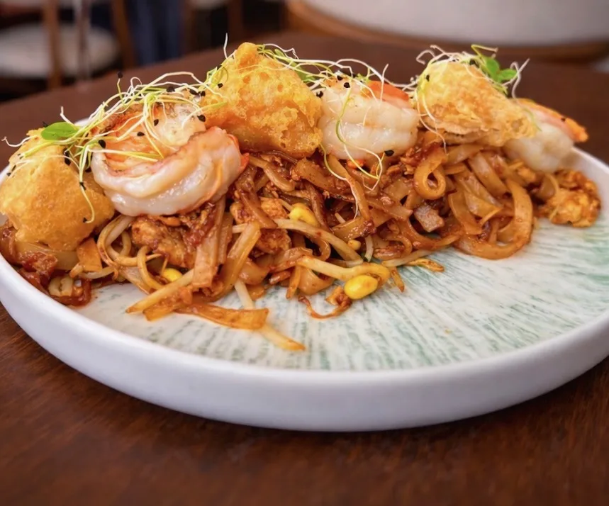 Pad Thaï Royal aux gambas sauvages et tamarin - Restaurant Bolan Paris 5